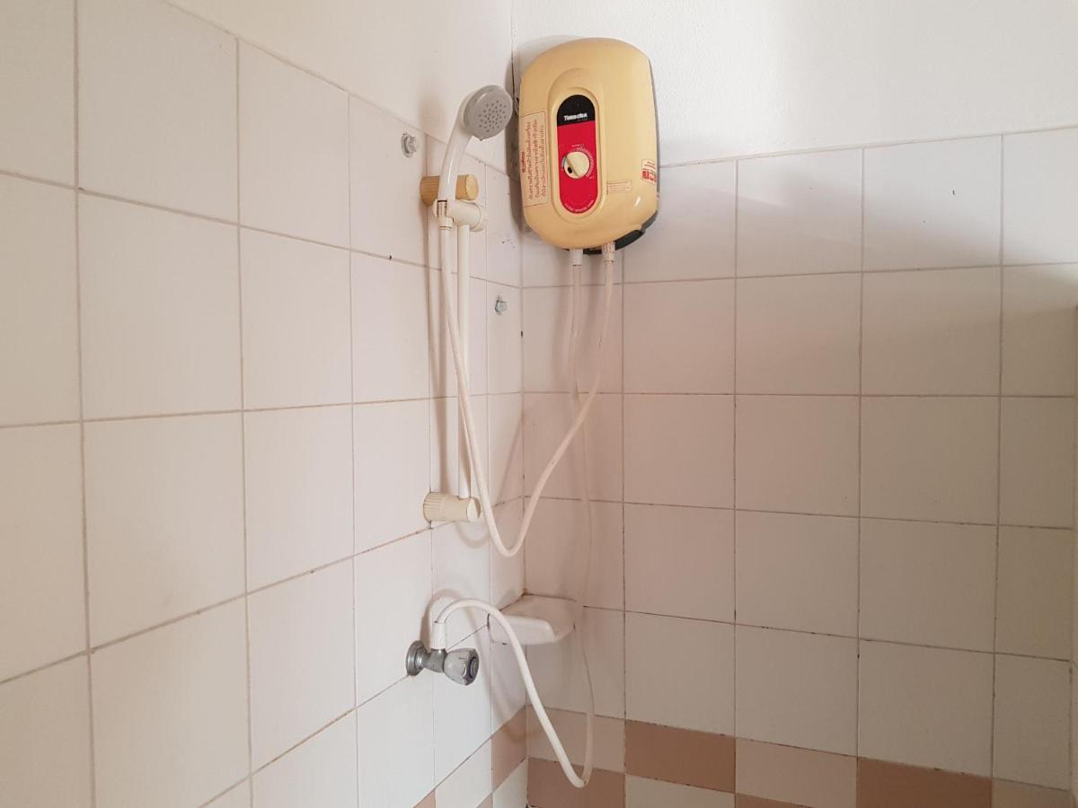 Casa Holiday Hotel Sha Пхитсанулок Экстерьер фото