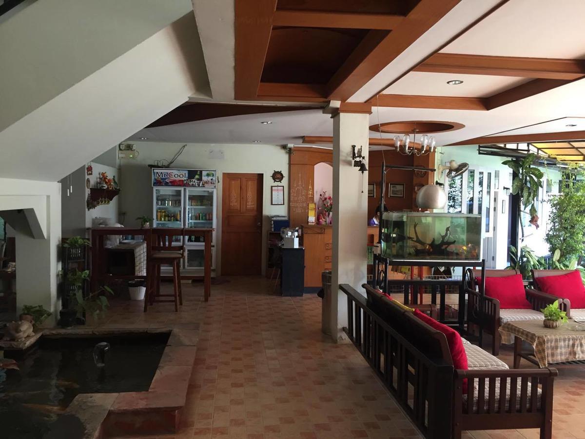Casa Holiday Hotel Sha Пхитсанулок Экстерьер фото